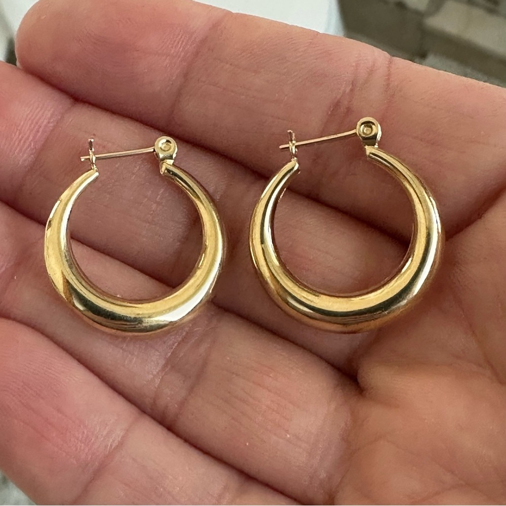 Glossy 14k Solid Gold Hoop Earrings